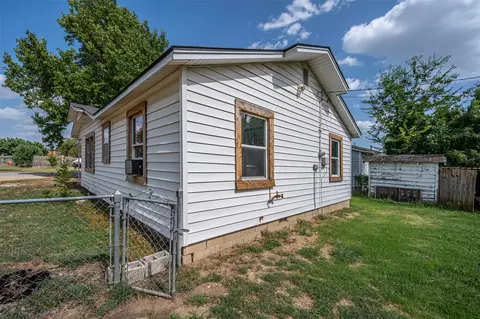 Exterior - 507 N 2nd, Davis, OK 73030 photo 4 of 6