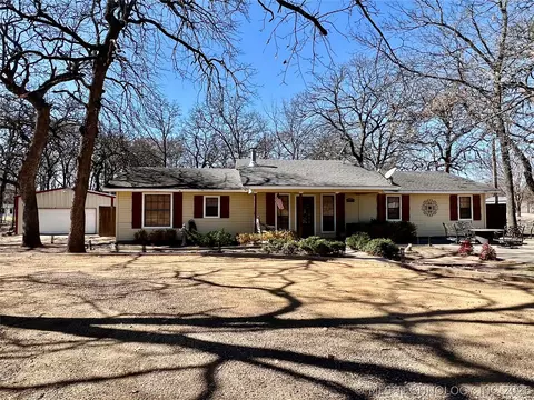 12326 Scott Dr, Kingston, OK 73439