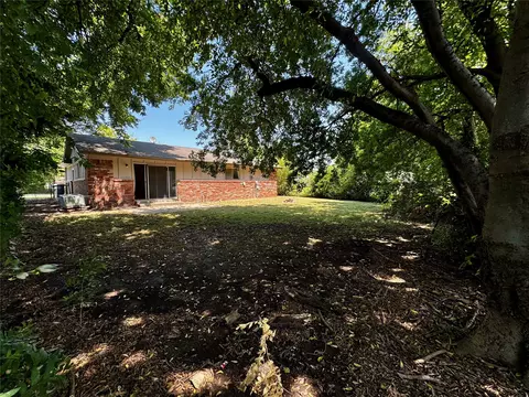 Exterior - 11552 E 27th Ct, Tulsa, OK 74129 photo 8 of 9