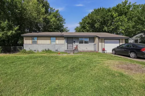 4632 N Frankfort Ave E, Tulsa, OK 74126