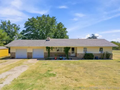 9138 N 440, Big Cabin, OK 74332