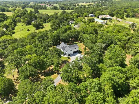 View/Area - 16463 County Road 3600, Ada, OK 74820 photo 4 of 7
