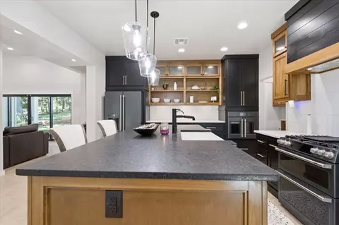 Kitchen - 16463 County Road 3600, Ada, OK 74820 photo 2 of 5