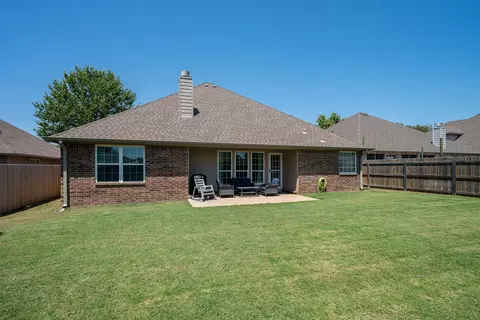 Exterior - 19610 E 49th Pl S, Broken Arrow, OK 74014 photo 8 of 8