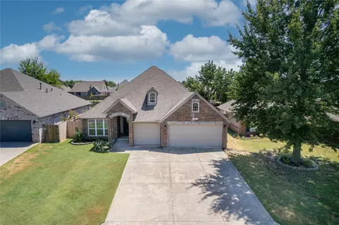 Exterior - 19610 E 49th Pl S, Broken Arrow, OK 74014 photo 7 of 7