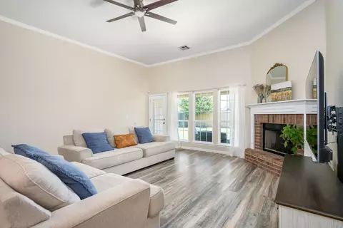 Living - 19610 E 49th Pl S, Broken Arrow, OK 74014 photo 1 of 1
