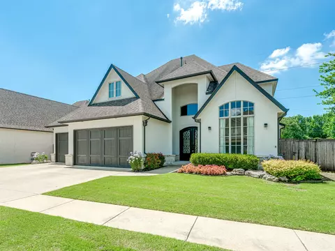 Exterior - 5902 E 110th Pl, Tulsa, OK 74137 photo 2 of 8
