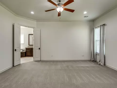 Bedroom - 5902 E 110th Pl, Tulsa, OK 74137 photo 1 of 16