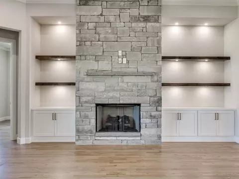 Living - 3211 E 169th St S, Bixby, OK 74008 photo 6 of 12