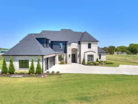 Exterior - 3211 E 169th St S, Bixby, OK 74008 photo 6 of 11