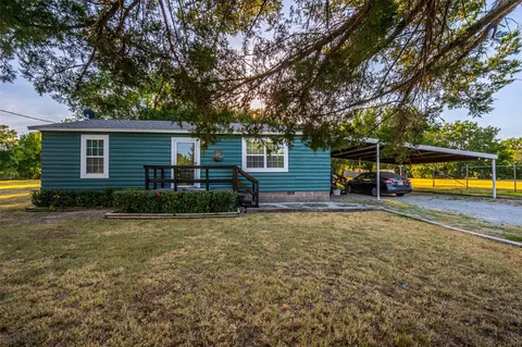 660 N Olive St, Stratford, OK 74872