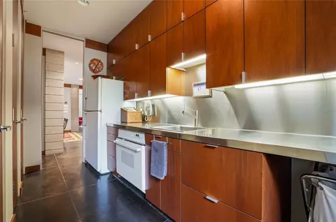 Kitchen - 2624 E 33rd St, Tulsa, OK 74105 photo 6 of 6