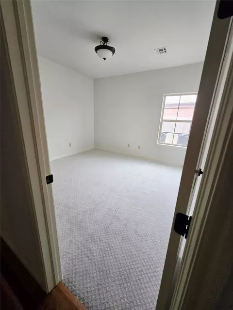 Bedroom - 18623 E 43rd St, Tulsa, OK 74134 photo 4 of 4