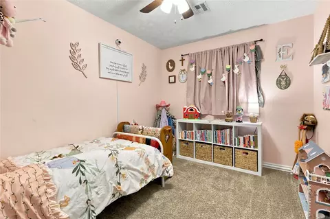 Bedroom - 19 S Whitaker St, Pryor, OK 74361 photo 1 of 6