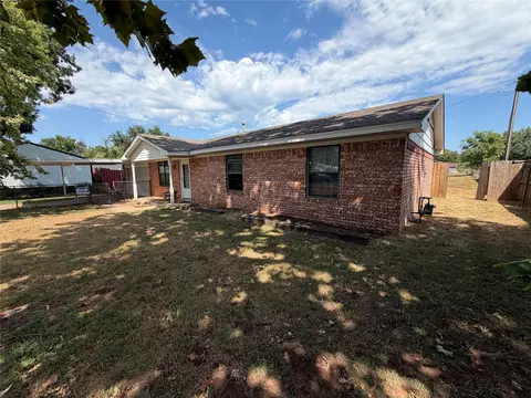 1803 S 155th West Ave, Sand Springs, OK 74063