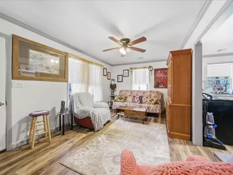 Living - 600 S Main, Spavinaw, OK 74366 photo 2 of 3