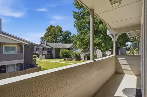 Exterior - 2842 E 90th Street 902, Tulsa, OK 74137 photo 3 of 5