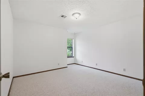 Bedroom - 2842 E 90th Street 902, Tulsa, OK 74137 photo 3 of 4