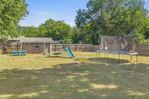 Exterior - 108 Circle Dr, Davis, OK 73030 photo 6 of 6