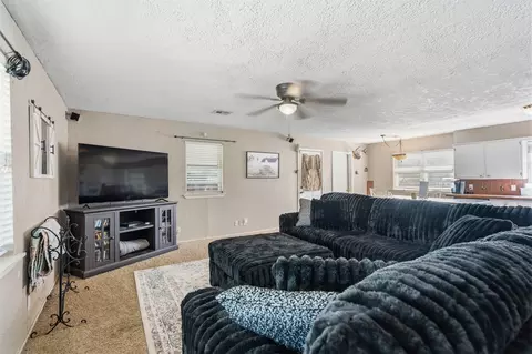 Living - 108 Circle Dr, Davis, OK 73030 photo 1 of 3