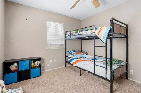 Bedroom - 108 Circle Dr, Davis, OK 73030 photo 5 of 5