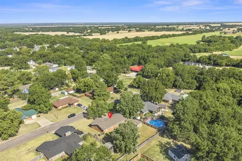 View/Area - 108 Circle Dr, Davis, OK 73030 photo 6 of 6