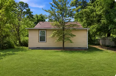 Exterior - 1313 E 66th Pl, Tulsa, OK 74136 photo 7 of 7