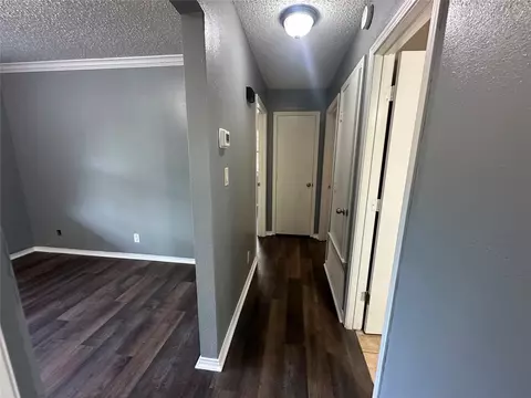 Entry Way - 413 E Leecraft, Colbert, OK 74733 photo 1 of 1