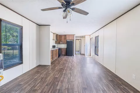 Living - 228 E 9th Ave, Ada, OK 74820 photo 3 of 3