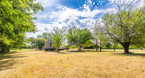 Exterior - 228 E 9th Ave, Ada, OK 74820 photo 3 of 5