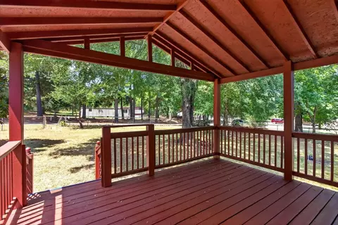 Exterior - 39908 Texas Ave, Howe, OK 74940 photo 3 of 10