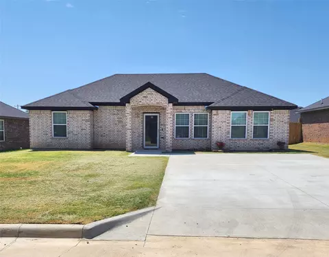 505 Sweet Pea Ln, Madill, OK 73446