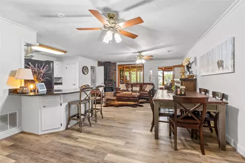 Dining - 424866 E 1169 Rd, Eufaula, OK 74432 photo 1 of 1