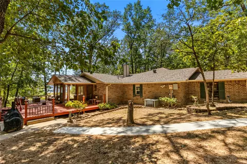 Exterior - 424866 E 1169 Rd, Eufaula, OK 74432 photo 21 of 29