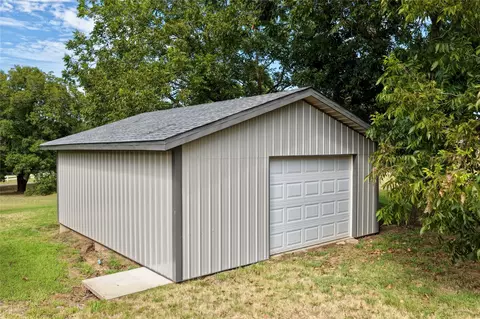 Other - 1812 Sunset Dr, Eufaula, OK 74432 photo 6 of 11