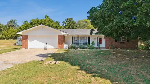 6869 W Old Keystone Rd, Cleveland, OK 74020