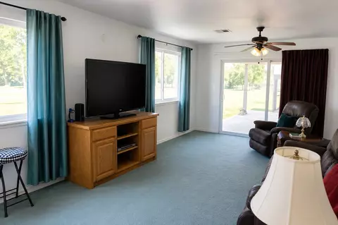 Living - 110 Grant, Mead, OK 73449 photo 2 of 2