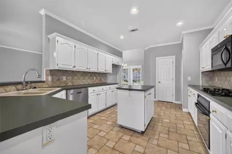 Kitchen - 14101 E 86th Ct N, Owasso, OK 74055 photo 1 of 3