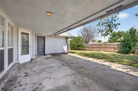 Exterior - 14101 E 86th Ct N, Owasso, OK 74055 photo 3 of 6