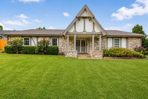 1405 W Young St, Tulsa, OK 74127