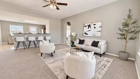Living - 25276 E 91st Pl S, Broken Arrow, OK 74014 photo 1 of 3