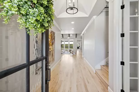 Entry Way - 5812 E 128th St S, Bixby, OK 74008 photo 1 of 4