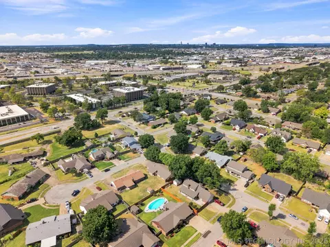 View/Area - 10009 E 40th St, Tulsa, OK 74146 photo 7 of 7