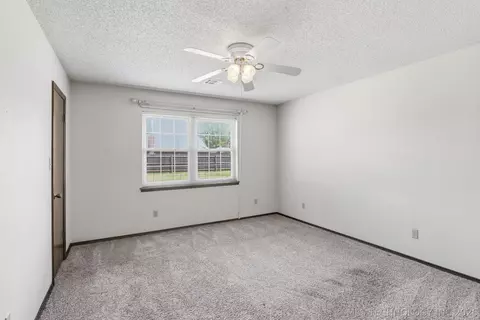 Bedroom - 10009 E 40th St, Tulsa, OK 74146 photo 7 of 8