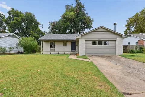 Exterior - 6648 E 30th St, Tulsa, OK 74129 photo 6 of 8