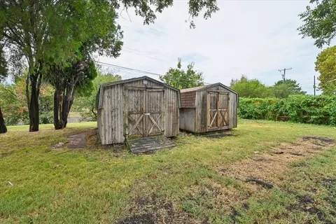Exterior - 6648 E 30th St, Tulsa, OK 74129 photo 3 of 8