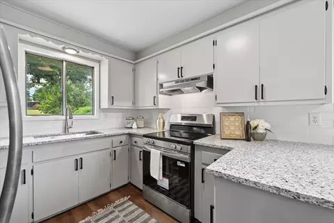 Kitchen - 6648 E 30th St, Tulsa, OK 74129 photo 1 of 4