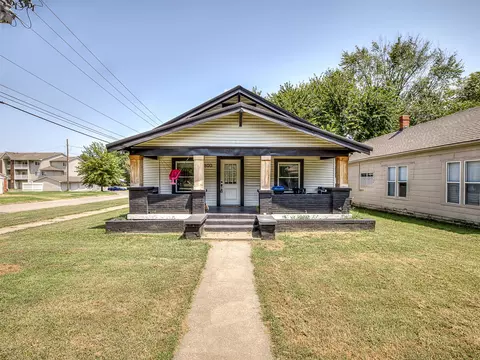 800 S Seneca Ave, Bartlesville, OK 74003