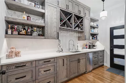 Kitchen - 2680 E 36th St, Tulsa, OK 74105 photo 6 of 8