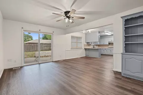 Living - 11613 E 24th St, Tulsa, OK 74129 photo 2 of 5